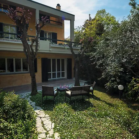 Apartman A Casa Di Patty Pesaro